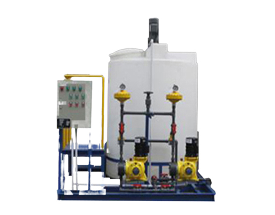 圍場酸、堿投加裝置